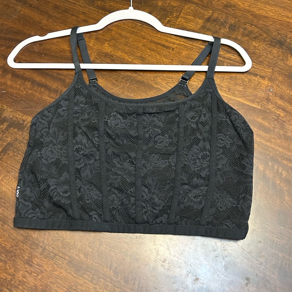 Colsie Black Lace Crop Top